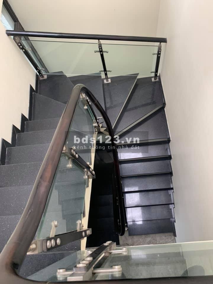 Bán nhà lô góc 3 mặt thoáng Vạn Phúc, Hà Đông, dt 50m2, 8 tầng, giá 13.5 tỷ, lh 0866729356