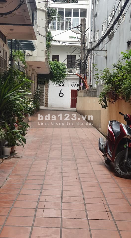 Siêu Hiếm bán nhà diện tích 49m2 4 tầng giá 3.5 tỷ Phố Bạch Mai Hai Bà Trưng