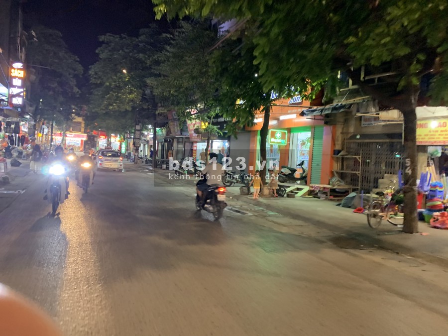 Siêu kinh doanh chợ Cổ Điển, Đông Anh, dtsr 32m2, giá 3.25 tỷ ô tô đậu