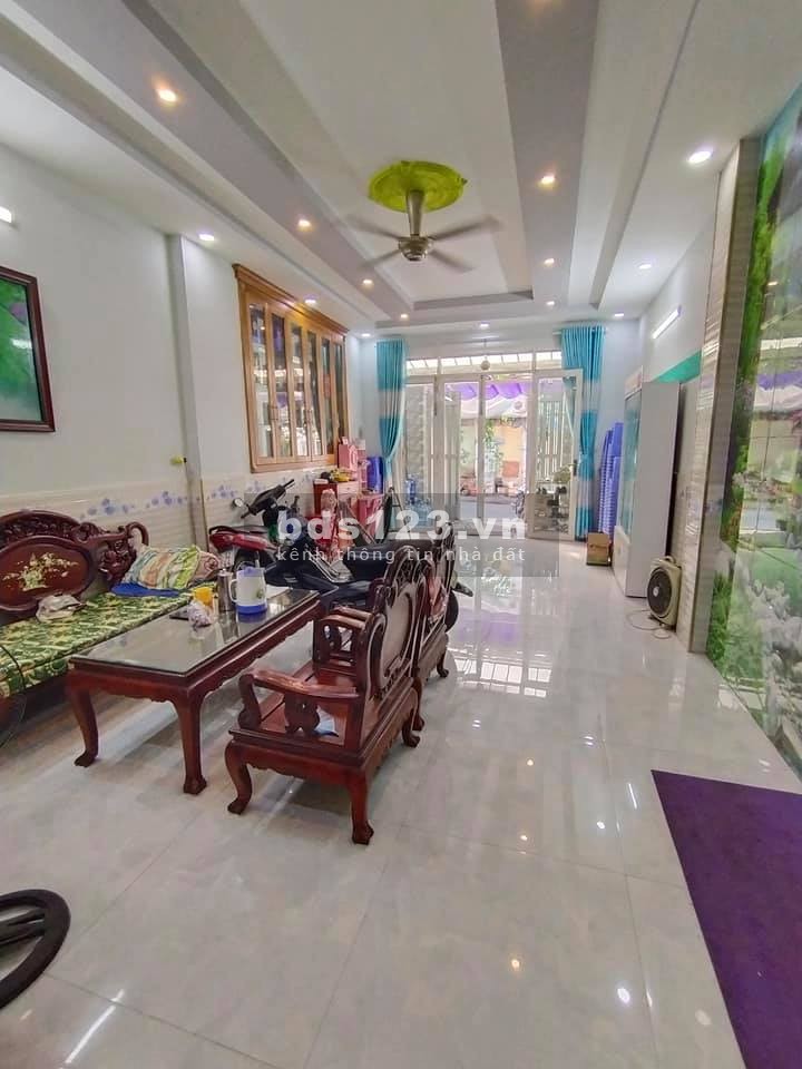 Bán nhà HXH 8m Nguyễn Sỹ Sách, (4.6mx18m) 5 lầu, giá chỉ: 10,8 tỷ TL