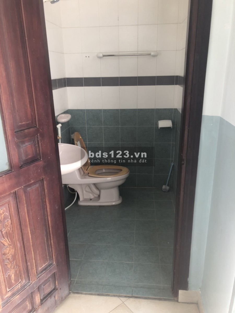 Cho thuê mặt bằng tầng 2 - Huỳnh Tấn Phát, Quận 7, giá 5 triệu/tháng