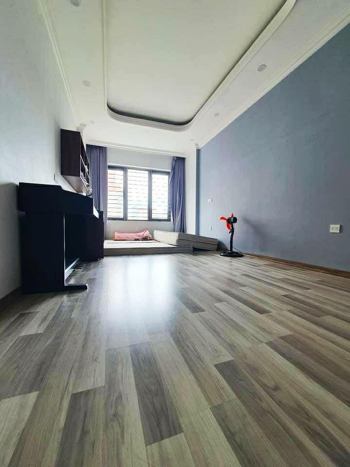 Bán nhà Chiến Thắng, Hà Đông, ô tô, kinh doanh, nhà đẹp, 40m2 x 5T, giá 6.6 tỷ. LH 0966456918.