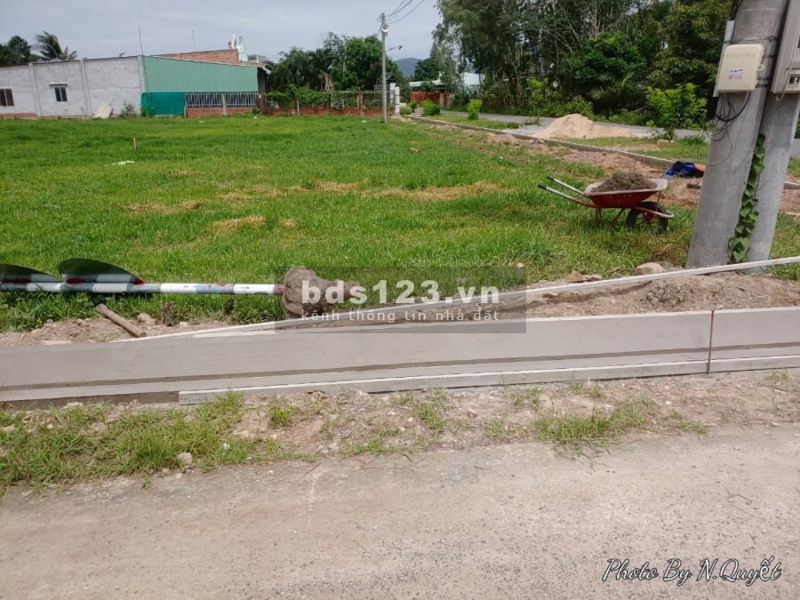 Chỉ 600tr sở hữu ngay khu đất ngay hồ Châu Pha, giá 1,19 tỷ, đường nhà nước, SHR