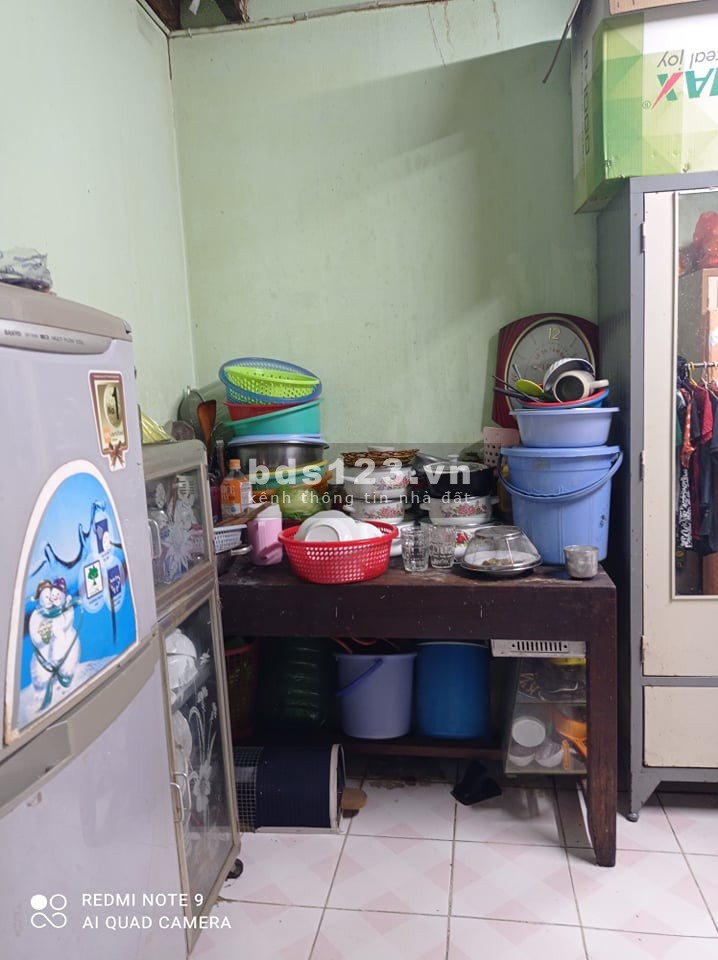 Bán nhà đầu tư giữ tiền Nguyễn Hồng Đào dt 62m2 giá quá rẻ chỉ nhỉnh 5 tỷ