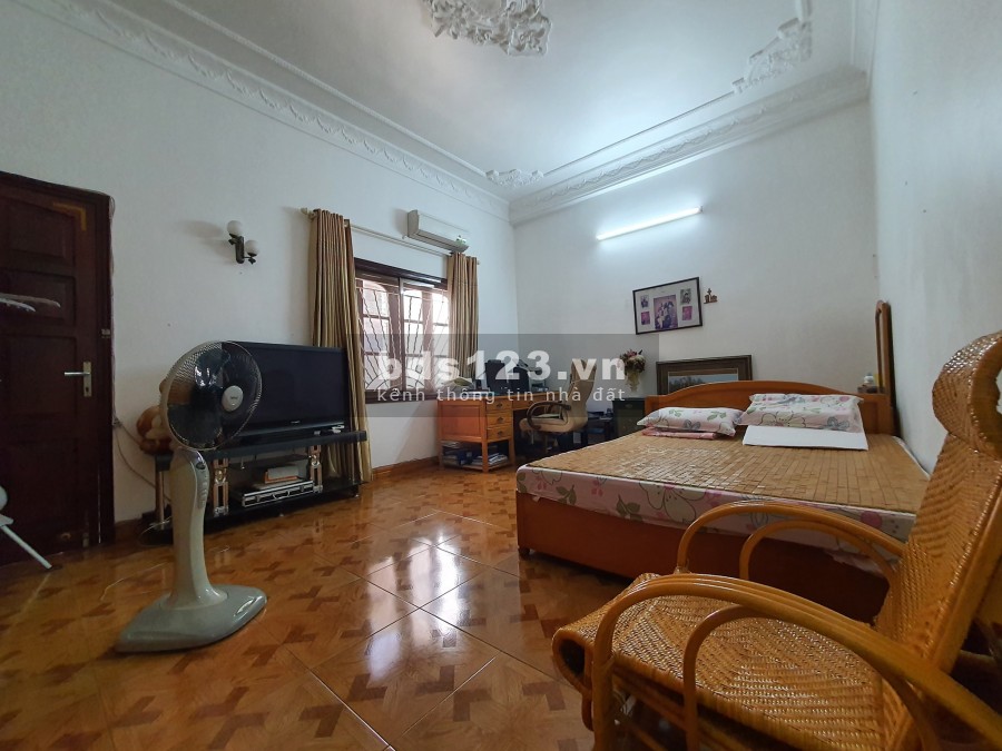 Bán Nhà Phố Trần Đại Nghĩa kinh doanh ô tô tránh dt 82m2, 4 tầng, lhcc