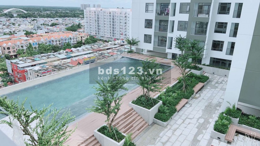 Căn 70m2 - 2PN Central Premium giá 3,3 tỷ có 5% sổ + 2% PBT, view hồ bơi, nhận nhà ở ngay