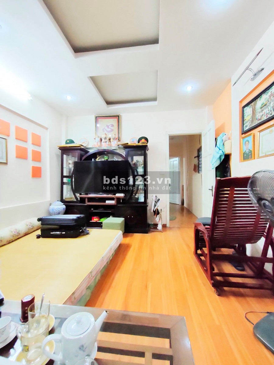 Bán Nhà Đông Quan, Nhà mới đẹp , Dân Trí Cao, Gần Trường mẫu Giáo, TH& THCS FPT,5.4 Tỷ