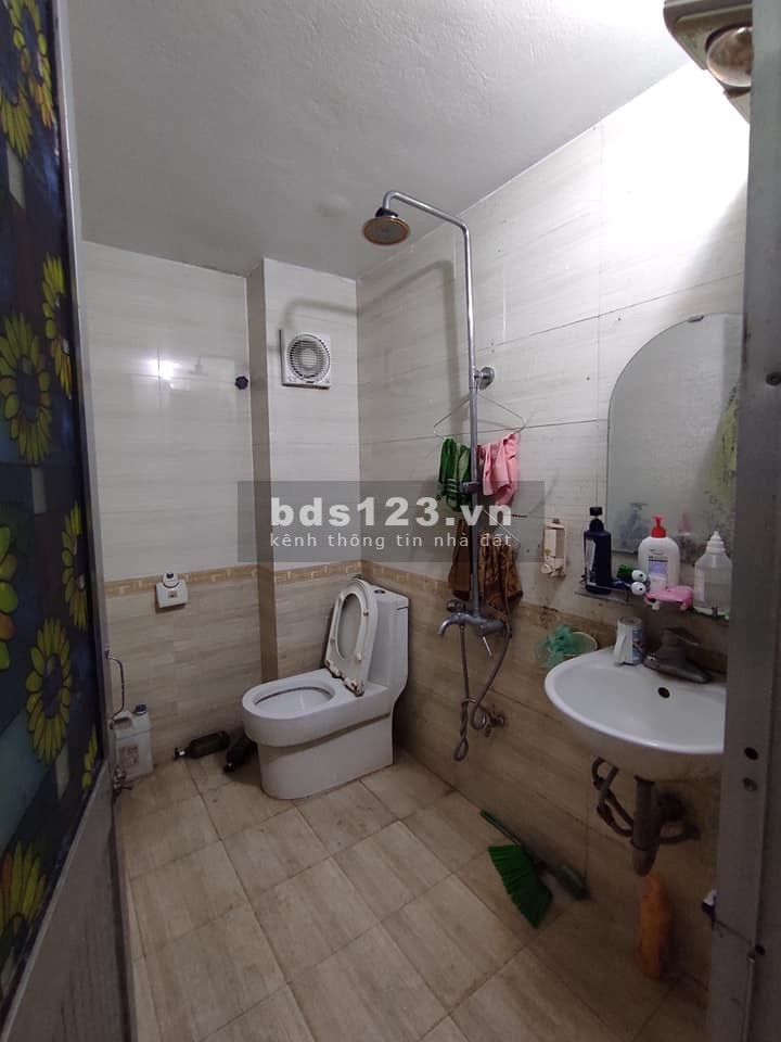Siêu phẩm phố Đức giang dt 40m2, 4 tầng, mt 3.5m, ô tô tránh, giá chỉ nhỉnh 4 tỷ