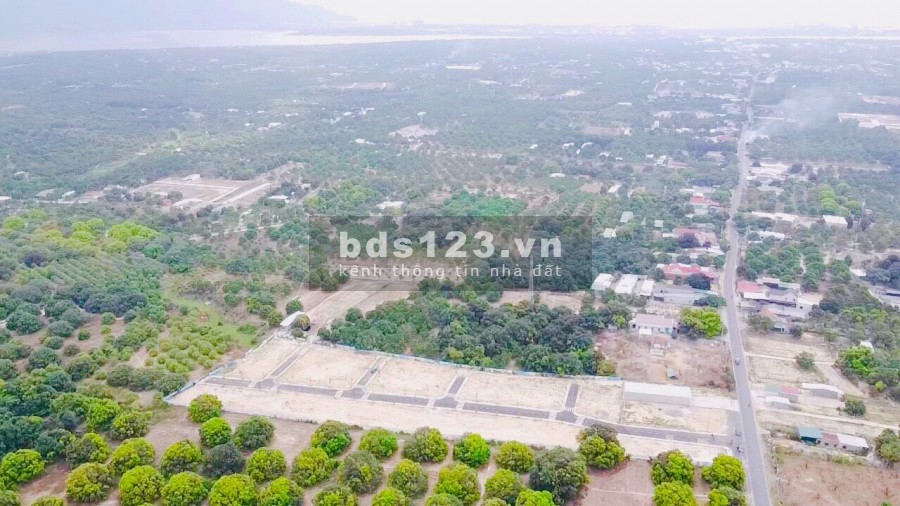 Bán nhanh căn D2, dự án đất nền Cam Lâm, giá 13.9 tỷ, đầu tư ngay lãi liền tay