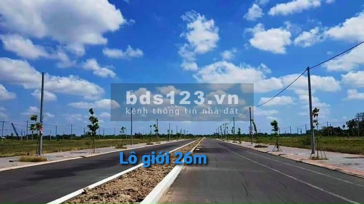 Bán đất nền đẹp cạnh công viên mặt tiền trục chính, pháp lí sổ hồng riêng, lộ giới 14m
