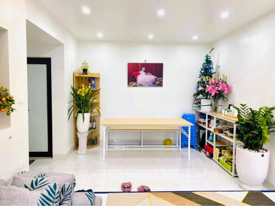Bán nhà Vũ Tông Phan, Thanh Xuân, diện tích sử dụng 60m2, nhà đẹp, giá 4,9 tỷ