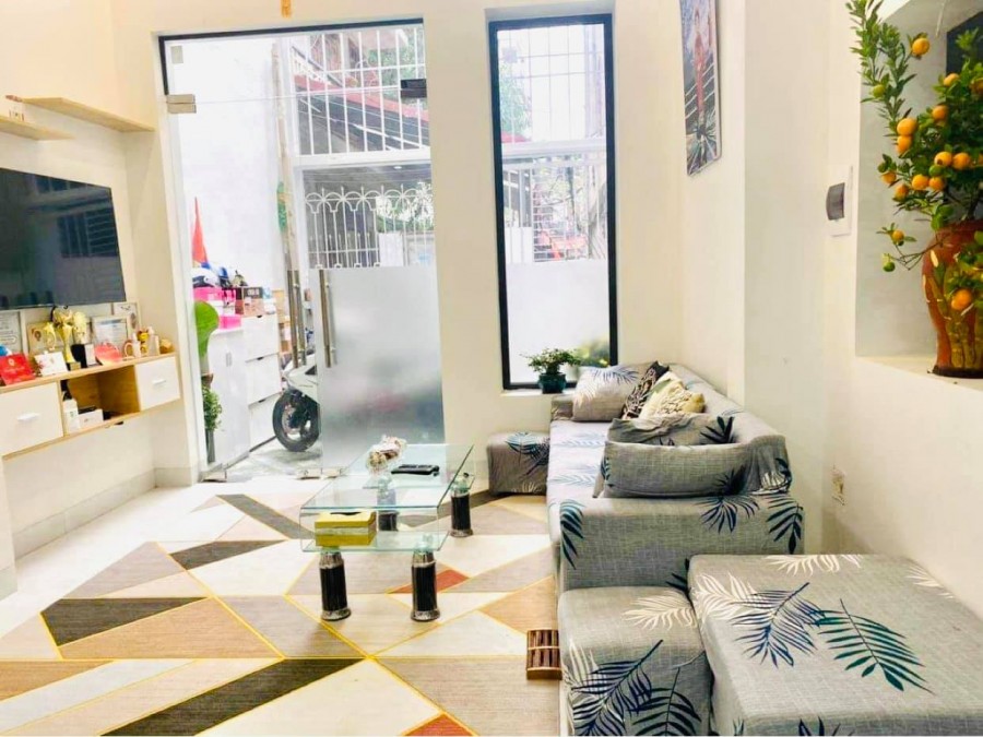 Bán nhà Vũ Tông Phan, Thanh Xuân, diện tích sử dụng 60m2, nhà đẹp, giá 4,9 tỷ