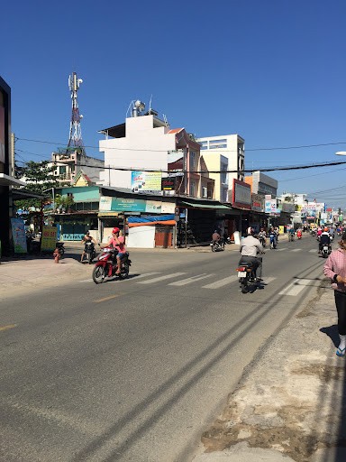 Chủ kẹt tiền bán gấp, giá rẻ, lô góc, hẻm xe tải 879 Hương Lộ 2, giá bán 11.4 tỷ