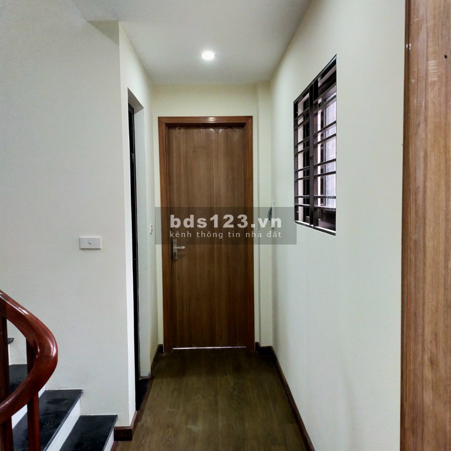 Bán căn nhà Phường Canh, Nam Từ Liêm, 100m tới Trịnh Văn Bô 200m ĐH Công Nghệ Đông Á