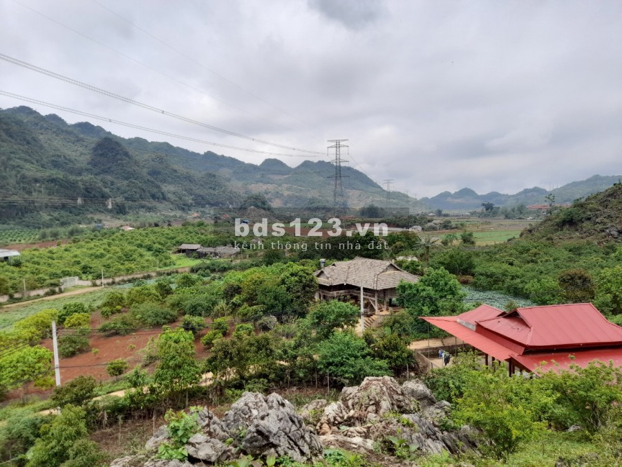 Bán đất làm du lịch nghỉ dưỡng tại Đông Sang view đẹp nhìn toàn cảnh thị trấn Mộc Châu