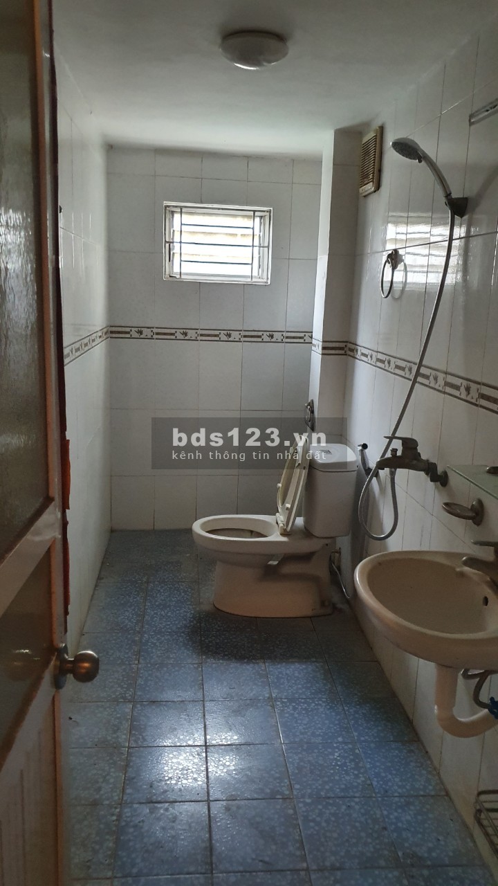 Cho thuê nhà Mỗ Lao diện tích 30m2 4 tầng 3pn 6 triệu/tháng, ngõ xe máy