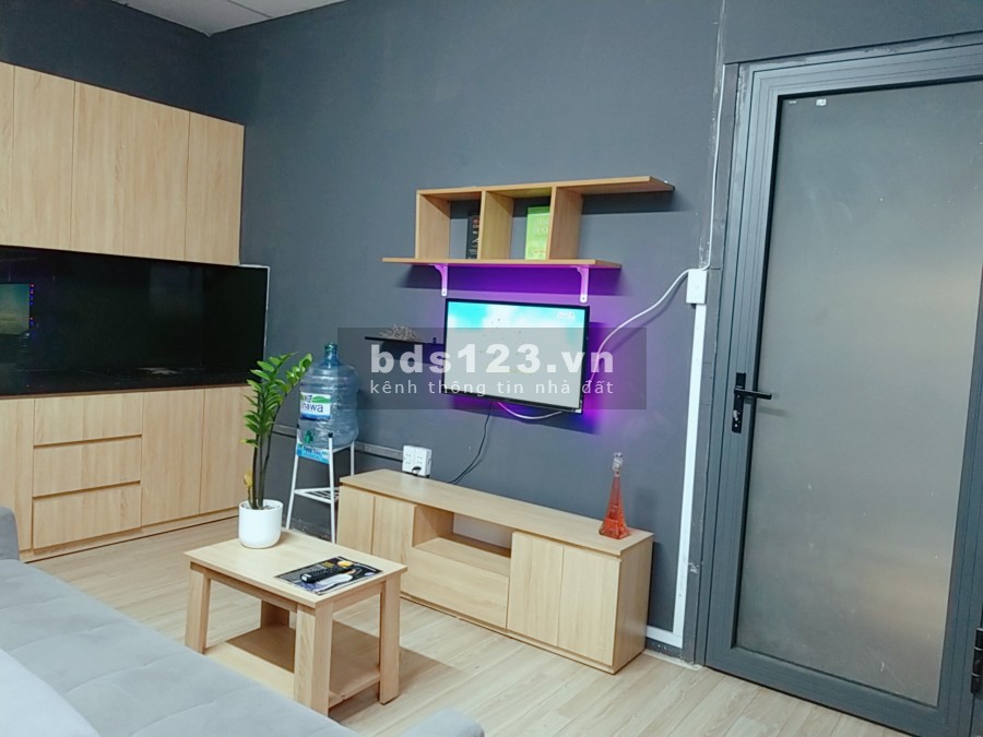 Cho thuê căn hộ 1 phòng ngủ ngay Cộng Hoà, khu an ninh, yên tĩnh giá rẻ