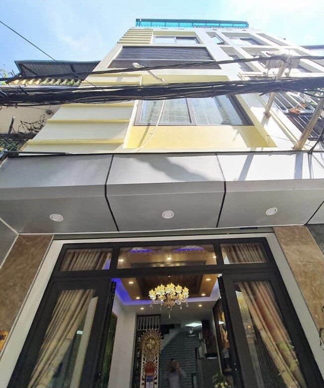 Nhà Giáp Bát, dt 38m2, 5 tầng đúc, mt 3.5m, giá 4.3 tỷ, nhà bao đẹp, gần ô tô an sinh đỉnh