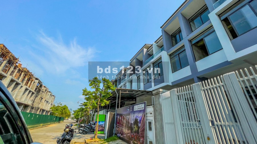 Bán nhà liền kề khu An Cựu City, full nội thất, dt 81m2, giá chỉ 4.0x tỷ, lh 0762696676 Mr.Huy