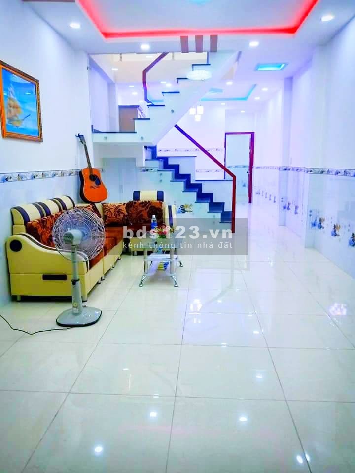 Bán nhà hẽm xe hơi Quang Trung, Phường 11, Gò Vấp, rộng 64m2, bán nhanh 4.8 tỷ