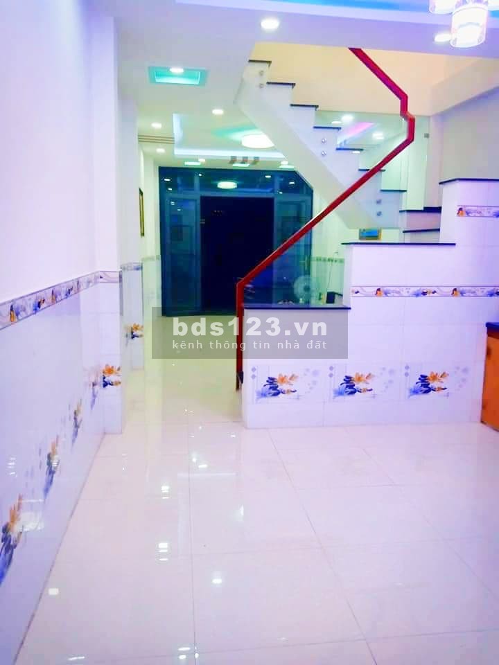 Bán nhà hẽm xe hơi Quang Trung, Phường 11, Gò Vấp, rộng 64m2, bán nhanh 4.8 tỷ