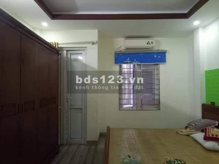 Bán gấp nhà Trương Định, Hai Bà Trưng, 30m2 x 5T, MT 4.2m, gần mặt phố, chỉ 2.8 tỷ