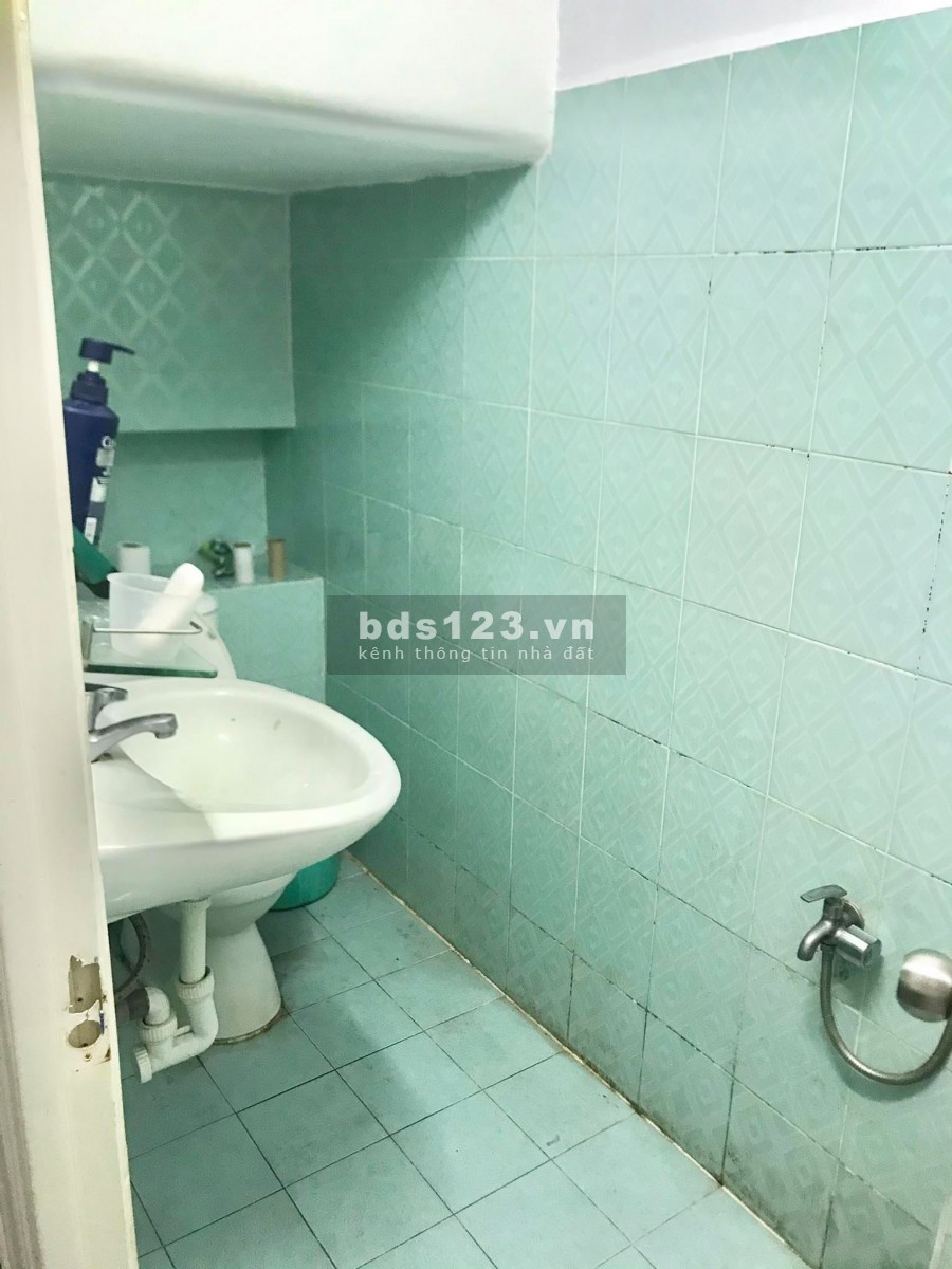 Bán nhà Phan Xích Long, Phú Nhuận dt 36m2 đúc kiên cố 4 tầng giá nhỉnh 5 tỷ