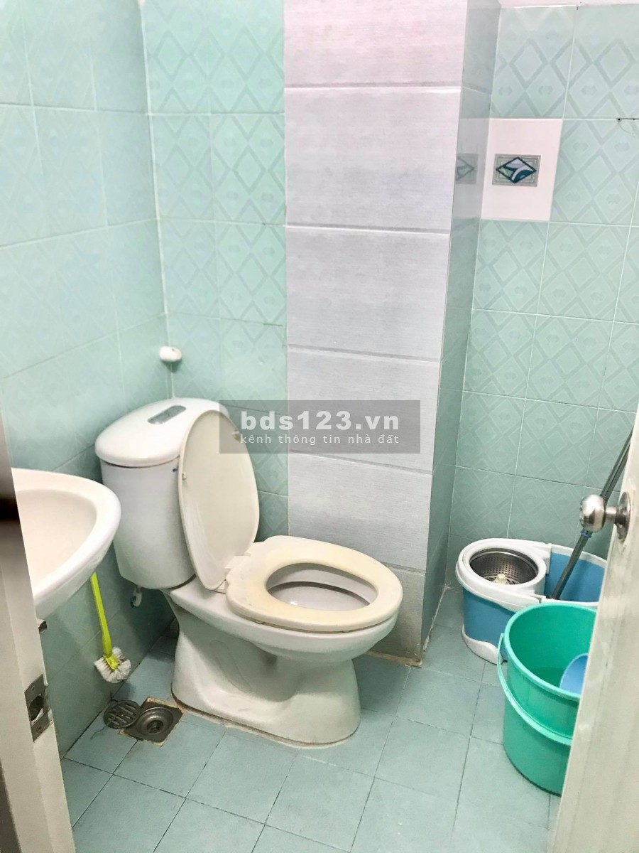 Bán nhà Phan Xích Long, Phú Nhuận dt 36m2 đúc kiên cố 4 tầng giá nhỉnh 5 tỷ