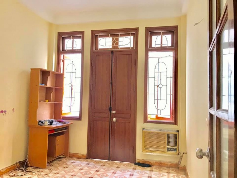 Bán nhà Tây Hồ, Lạc Long Quân, Hồ Tây, Trích Sài, 5 tầng đúc, giá 2.87 tỷ, cách ô tô 20m
