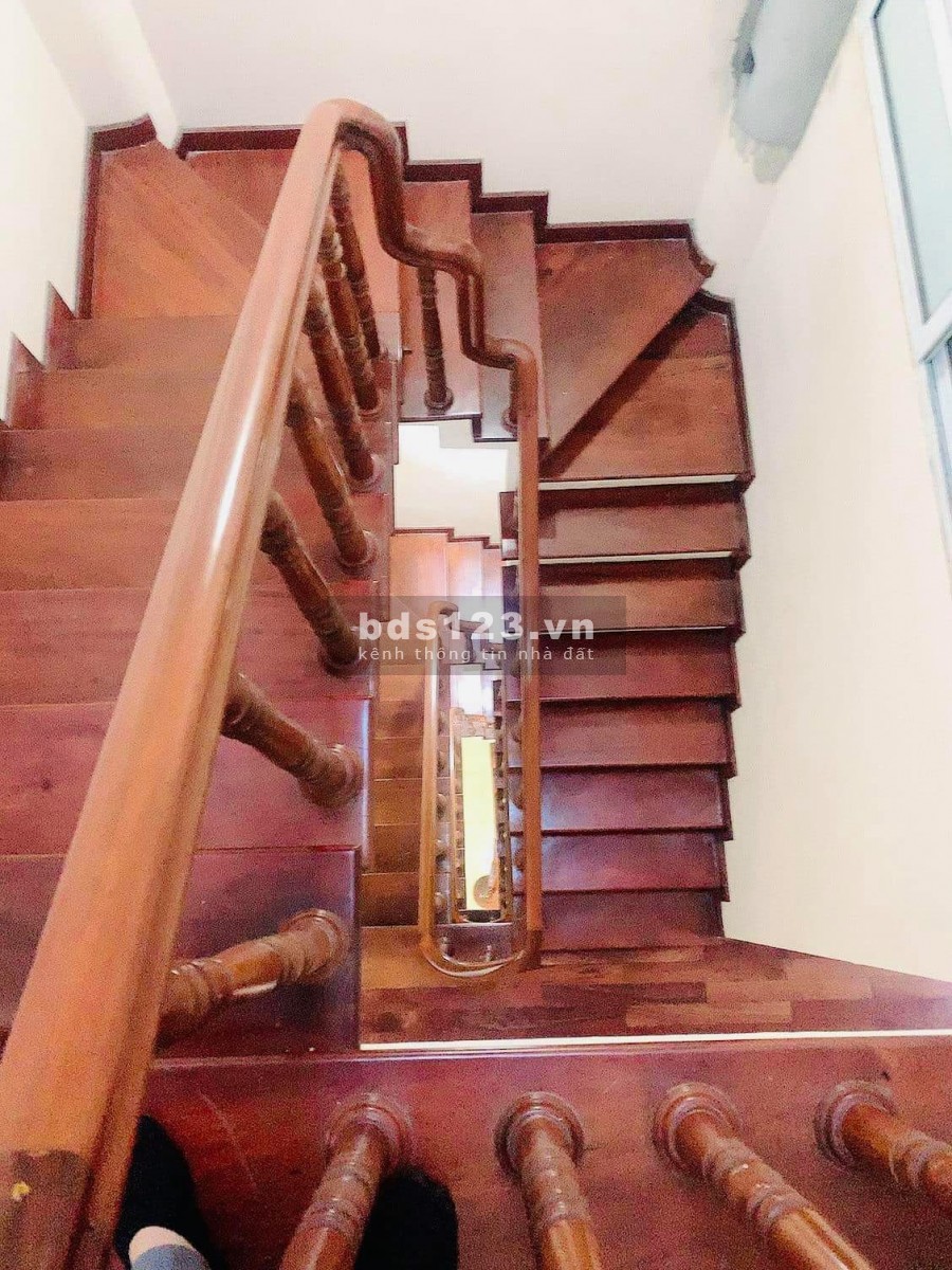 Bán nhà Trần Bình Đông Bát, Nam Từ Liêm, mt 4m,4 tầng, dt 50m2, nhà đẹp, ớ sướng