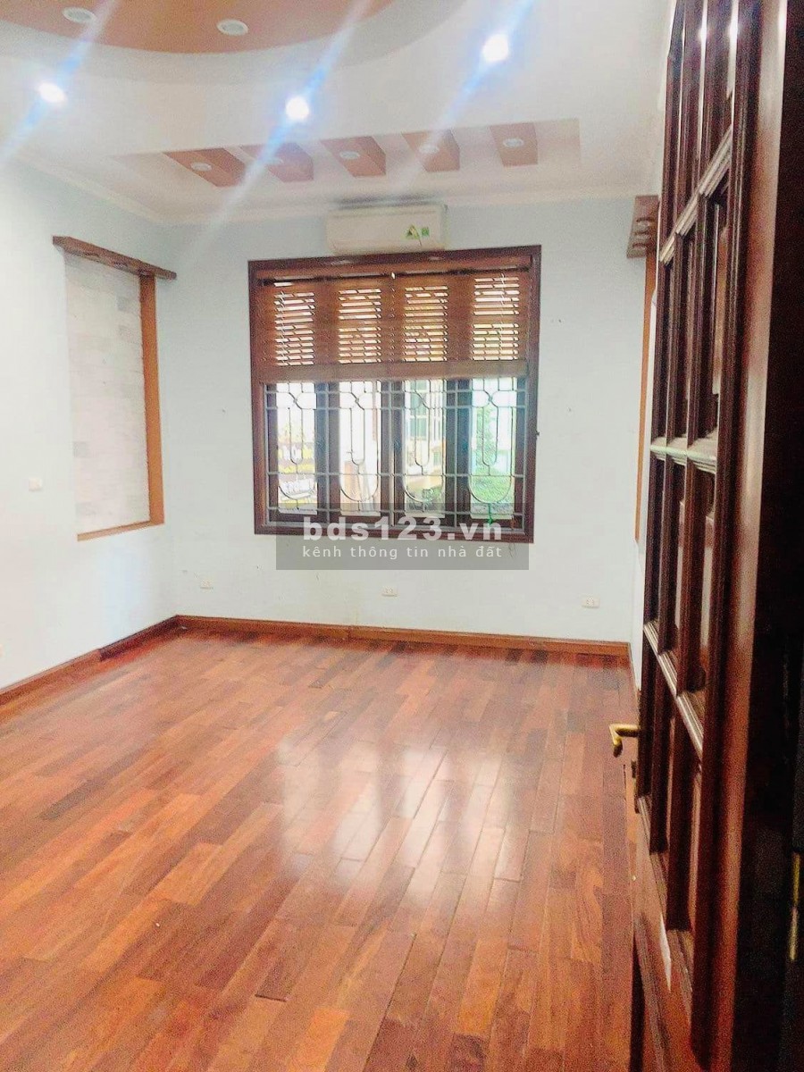 Bán nhà Trần Bình Đông Bát, Nam Từ Liêm, mt 4m,4 tầng, dt 50m2, nhà đẹp, ớ sướng