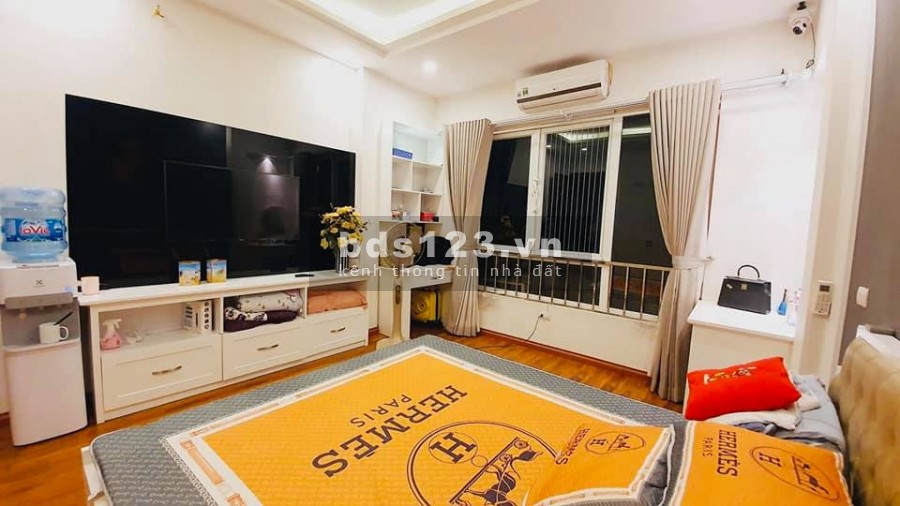 Nhà Cổ Nhuế dt 46m2 5 tầng, mt 4m, ngõ thông ô tô 15m ra Phạm Văn Đồng giá bán 3.9 tỷ