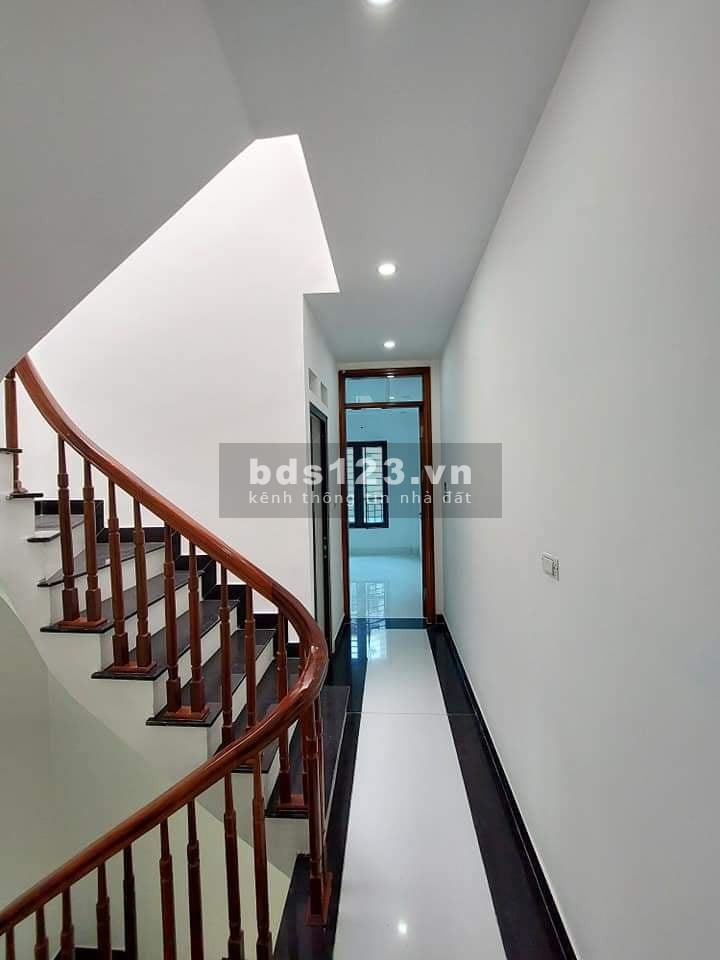 Bán nhà đẹp nhất Cổ Điển A Tứ Hiệp, 3 gác đua, dt 38m2, 4 tầng, giá chỉ 2.45 tỷ