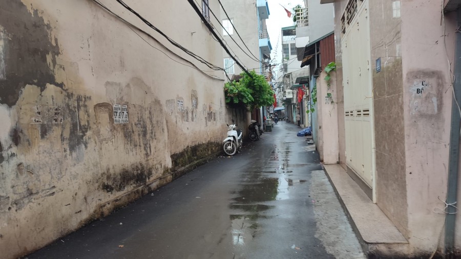 Bán nhà Đa Sỹ 40m2, ô tô đô cửa chỉ hơn 3 tỷ, an sinh tốt, tiện ích đầy đủ