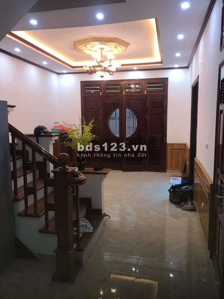 Bán nhà La Khê Hà Đông, nhà 6 tầng ô tô đỗ cửa trung tâm Quận, dt 40m2, giá 2.68 tỉ