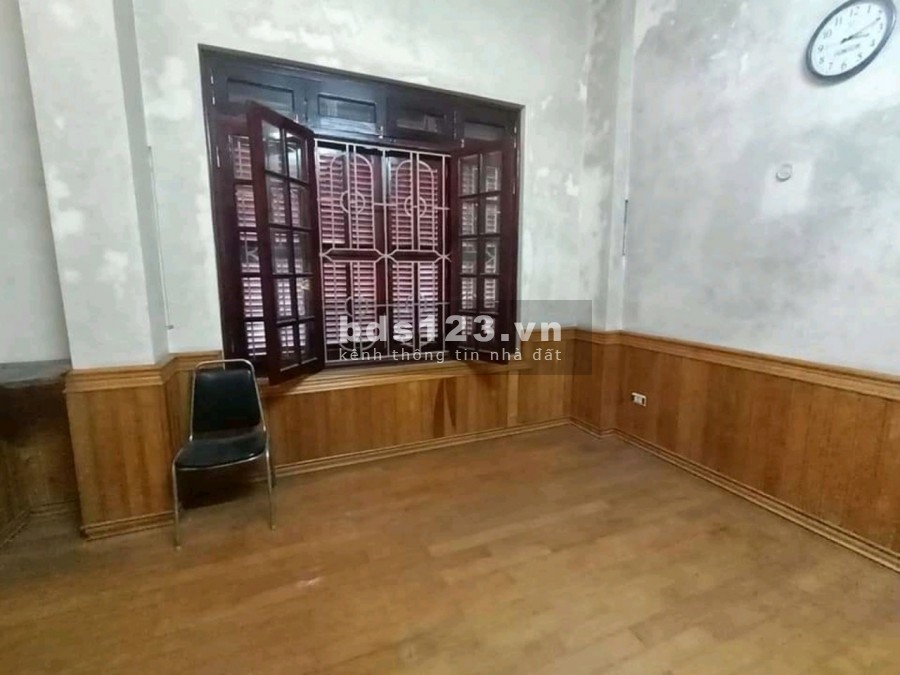 Nhà 75m2, giá 8 tỷ Nguyễn văn Cừ Long Biên, 2 mặt ngõ ô tô vào nhà