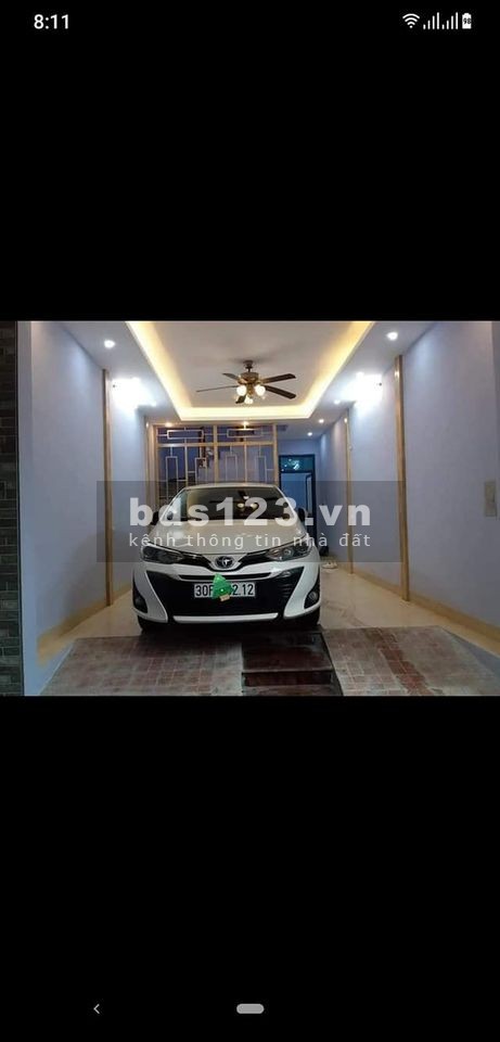 Bán nhà phân lô Hoàng Mai, lô góc ô tô đỗ cửa vào nhà kinh doanh liên hệ 0942823628
