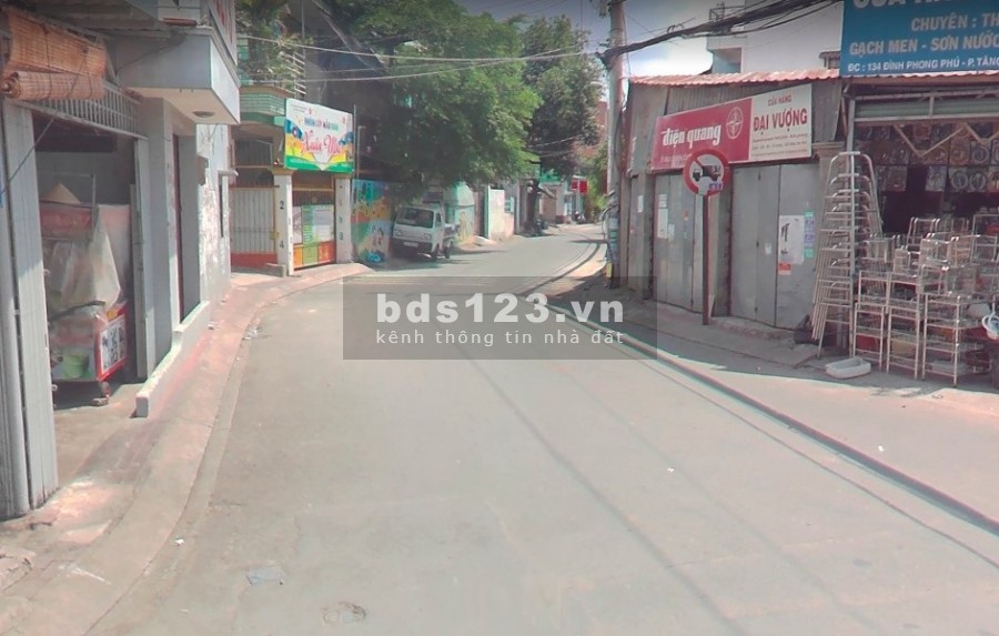 Bán nhà 3 tầng Đình Phong Phú, hẻm xe hơi dt 56m2 (4x14)m giá 5.6…