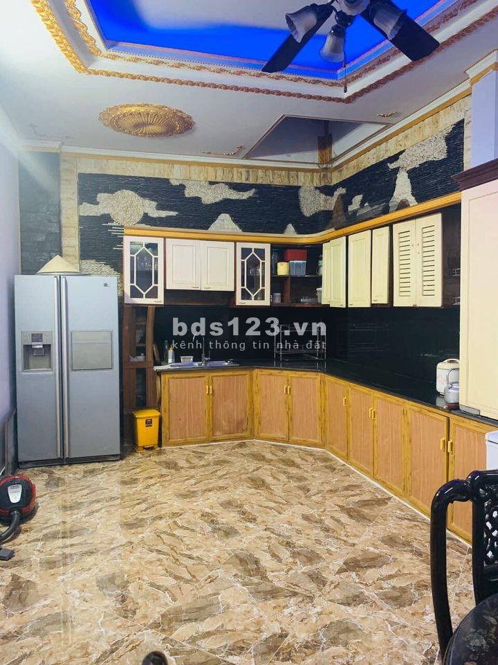 Siêu phẩm Kinh Doanh Royal City Thanh Xuân, nội thất xịn có thang máy, hỗ trợ vay