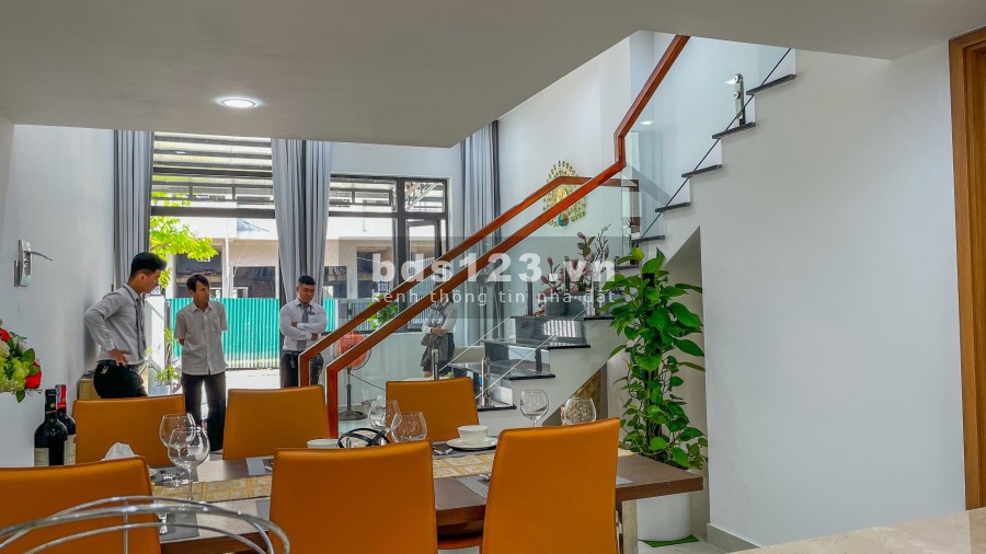 Bán nhà liền kề khu An Cựu City, full nội thất, dt 81m2, giá chỉ 4.0x tỷ, lh 0762696676 Mr.Huy