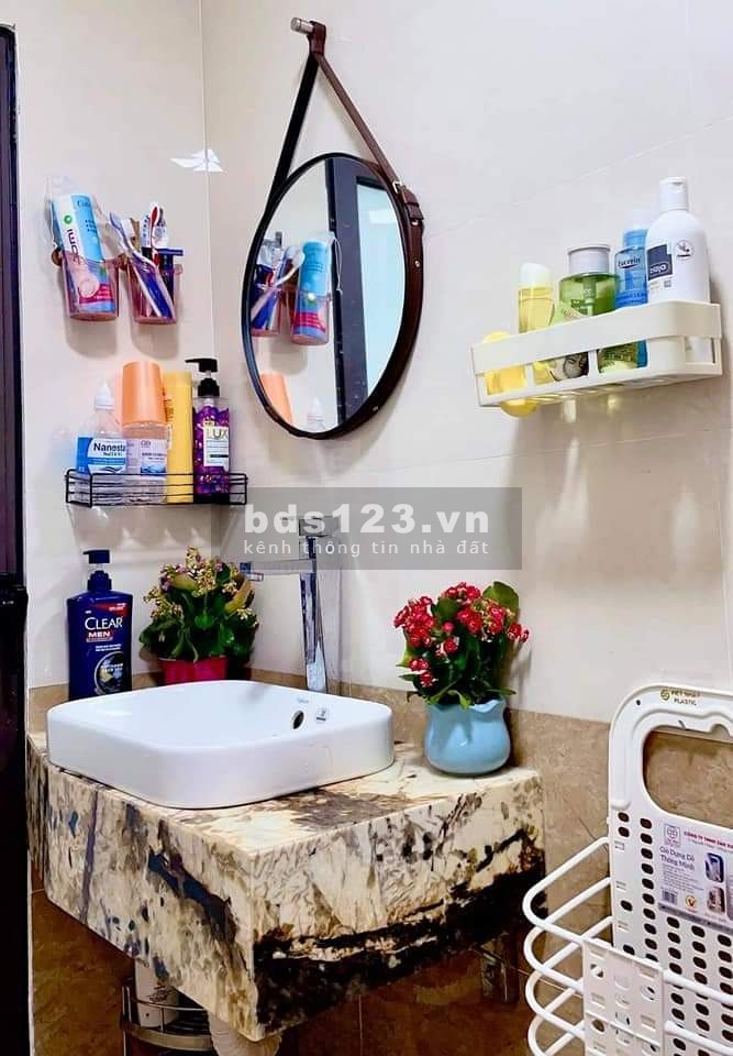 Bán nhà Mai Dịch kinh doanh, ô tô vào tận nhà dt 72m2 giá nhỉnh 12 tỷ