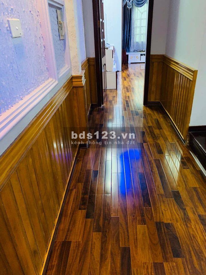 Siêu phẩm Kinh Doanh Royal City Thanh Xuân, nội thất xịn có thang máy, hỗ trợ vay