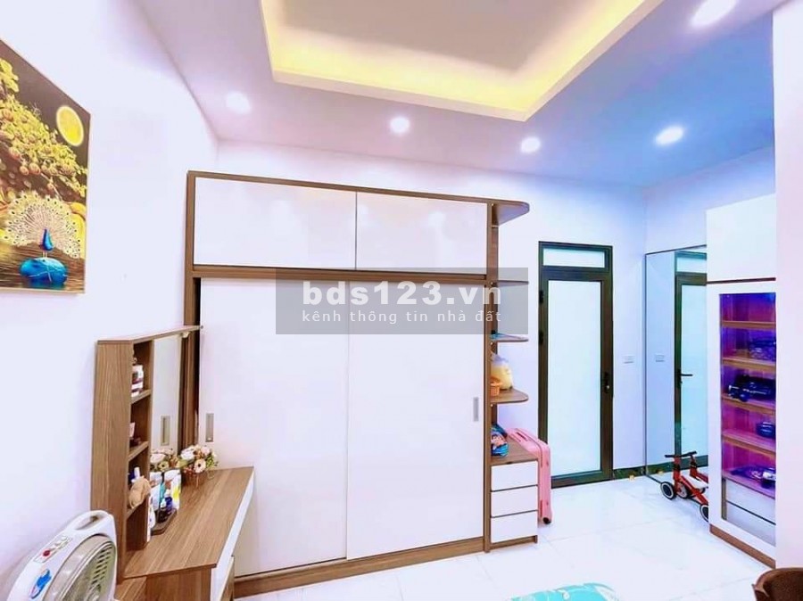 Nhà đẹp Trịnh Văn Bô ổ đỏ chính phủ, đất nở hậu, ô tô 10m giá đầu 2 tỷ