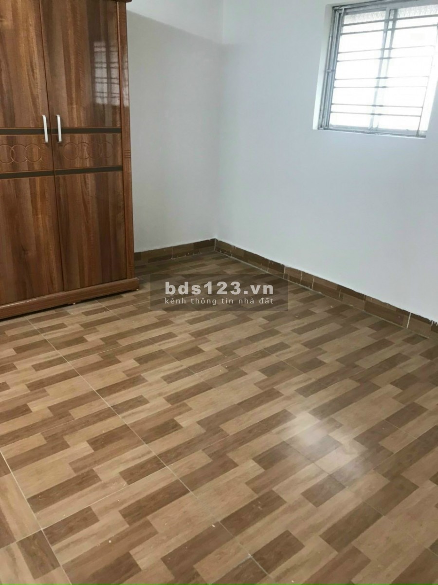 Bán nhà ngõ ô tô ra vào thoải mái tại Tổ 7 Thị trấn An Dương, đúc 3 tầng kiên cố