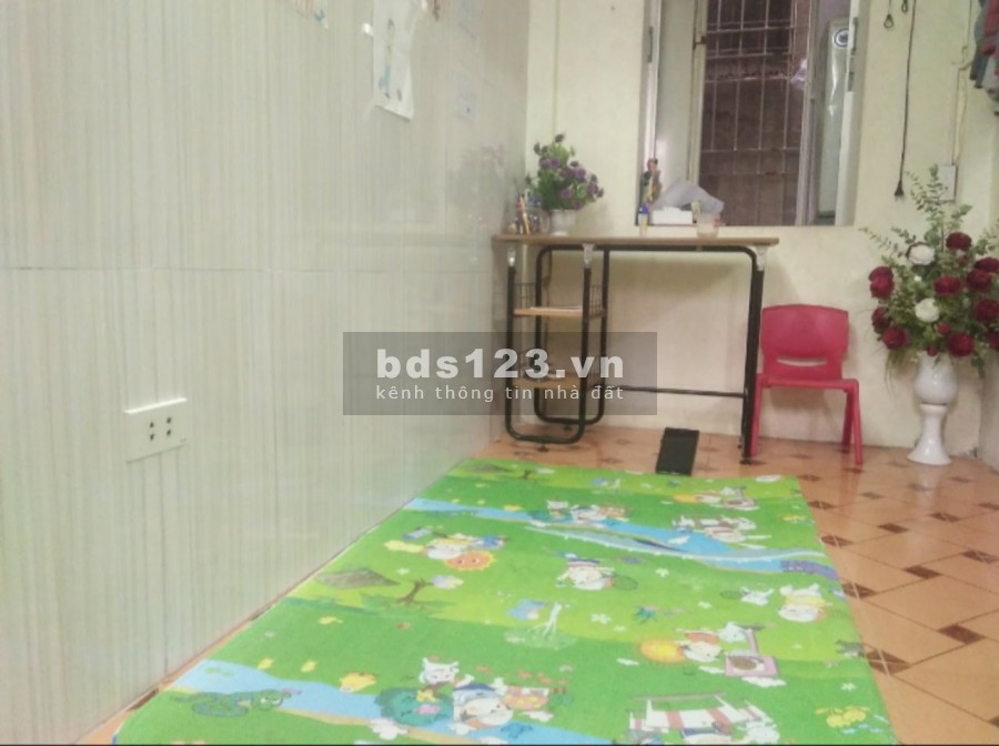 Nhà chính chủ 3 tầng đẹp cần bán giá thoả thuận chính chủ, an ninh cực tốt, khu dân cư