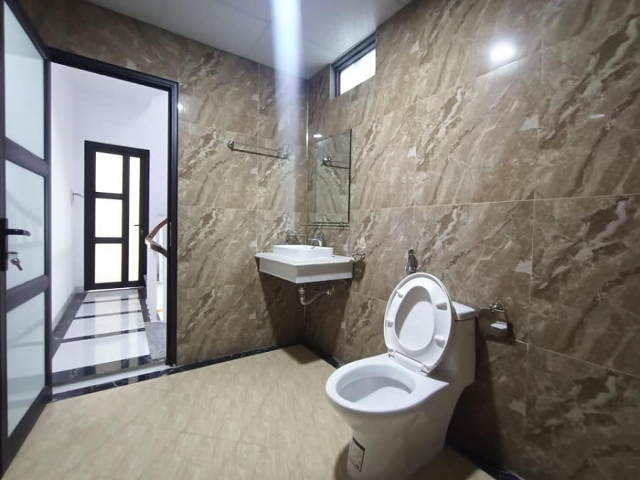 Bán nhà Phan Đình Giót, Thanh Xuân 35m2, 5T, nhà mới, đẹp, giá chỉ 2,8 tỷ.