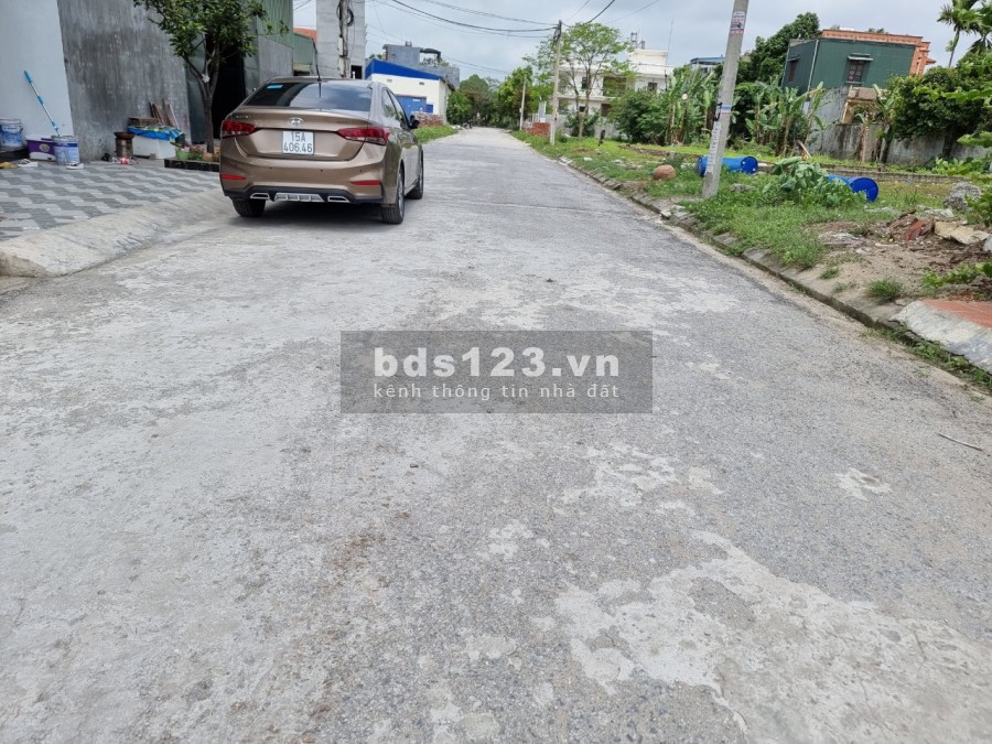 Bán nhanh lô đất rộng 80m2 ngang 6,7m đượng nhựa 12m giá bán 1 tỷ 450 triệu