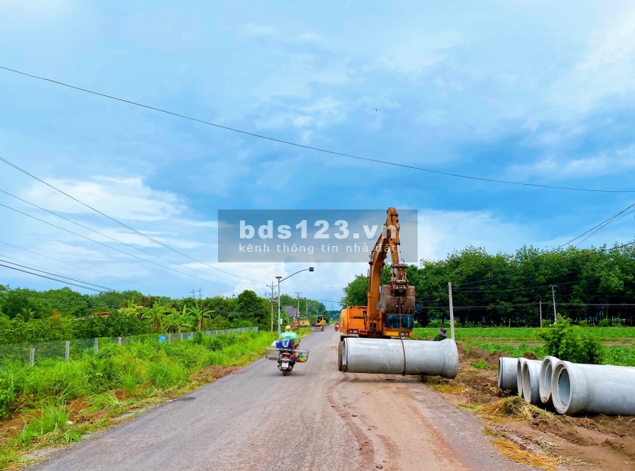 Chồng tôi chuyển công tác về Sơn La nên bán đất ở KCN Becamex Chơn Thành để ra bắc