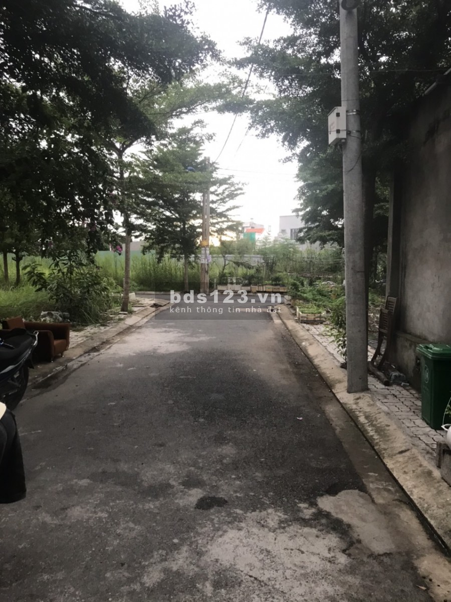 Nhà khu dân cư Nguyễn Bình view sông giá chỉ 2ty150, liên hệ 0938004066