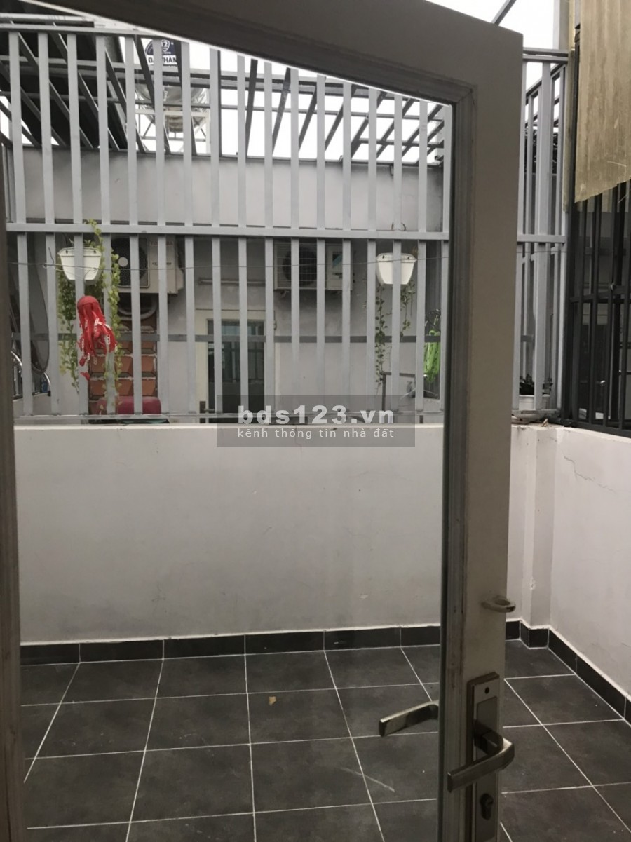 Nhà khu dân cư Nguyễn Bình view sông giá chỉ 2ty150, liên hệ 0938004066